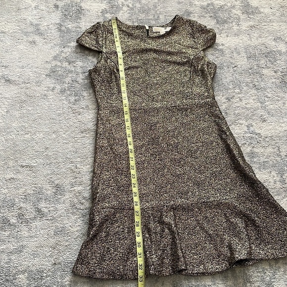 MICHAEL Michael Kors Dress Metallic Gold Flounce Ruffle Cap Sleeve Fit & Flare M - Picture 11 of 15